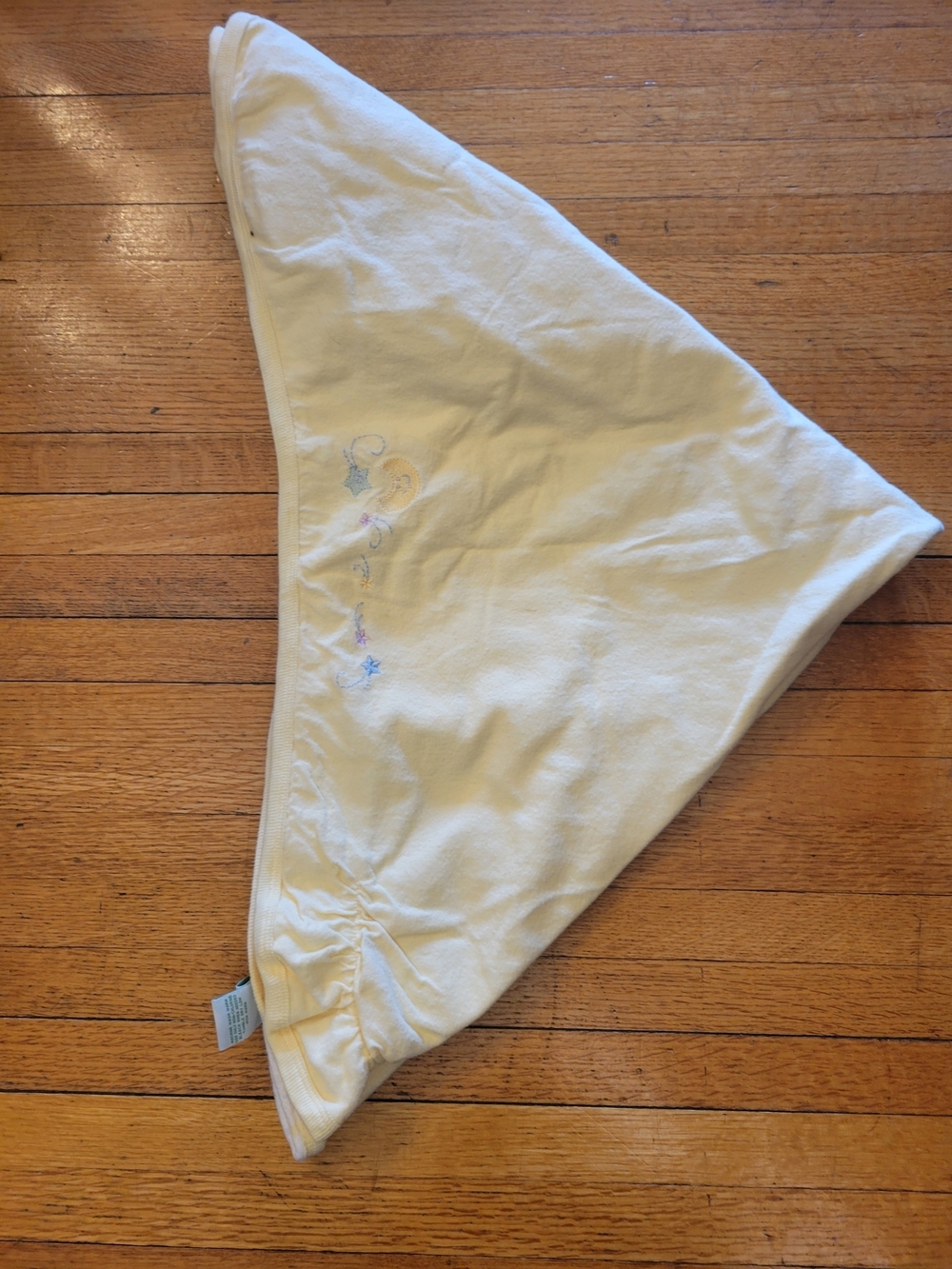 Circo Cream Triangle Swaddle with Star and Moon Detail